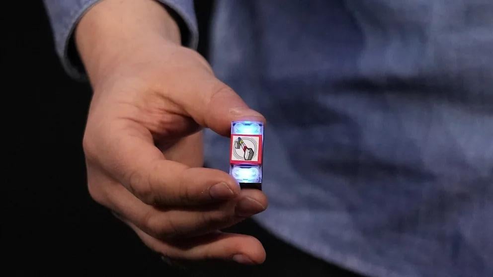 'Розумні' кубики: LEGO показала свою головну за 50 років новинку (відео)