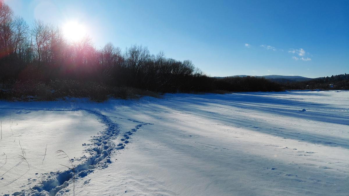 Украину ждёт сухая и холодная суббота, в паре областей полетает снег