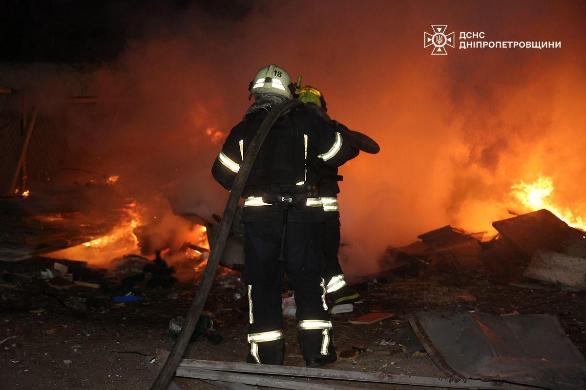Удар Росії по енергетиці: в Міненерго розповіли про ситуацію в Дніпрі та Києві Удар Росії по енергетиці: в Міненерго розповіли про ситуацію в Дніпрі та Києві
