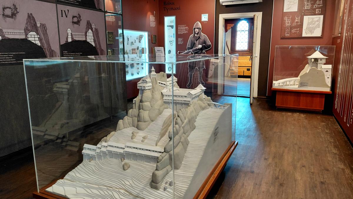 Зимняя Тустань: сказочные безлюдные пейзажи, но доехать самостоятельно сложно Зимняя Тустань: сказочные безлюдные пейзажи, но доехать самостоятельно сложно