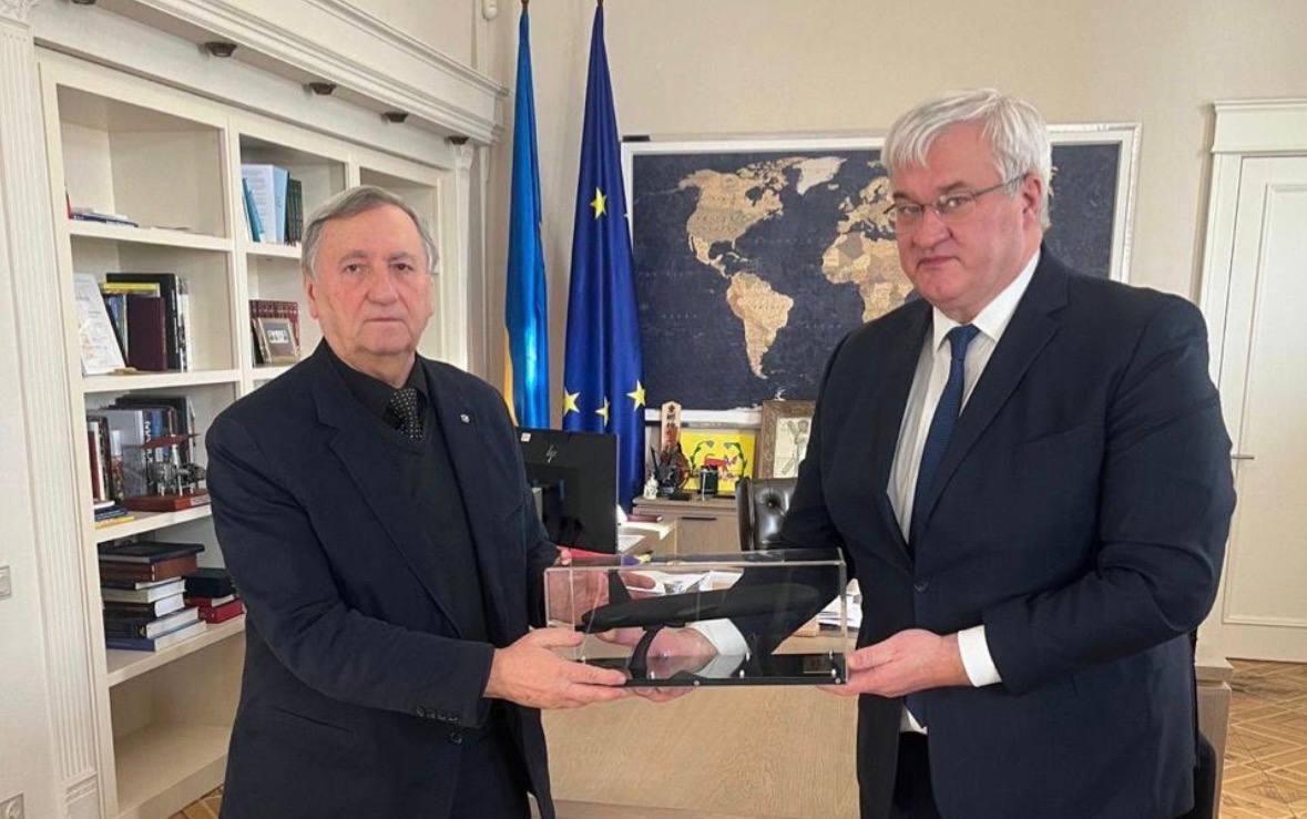 Україна вперше офіційно назвала розробника ракети 'Паляниця'