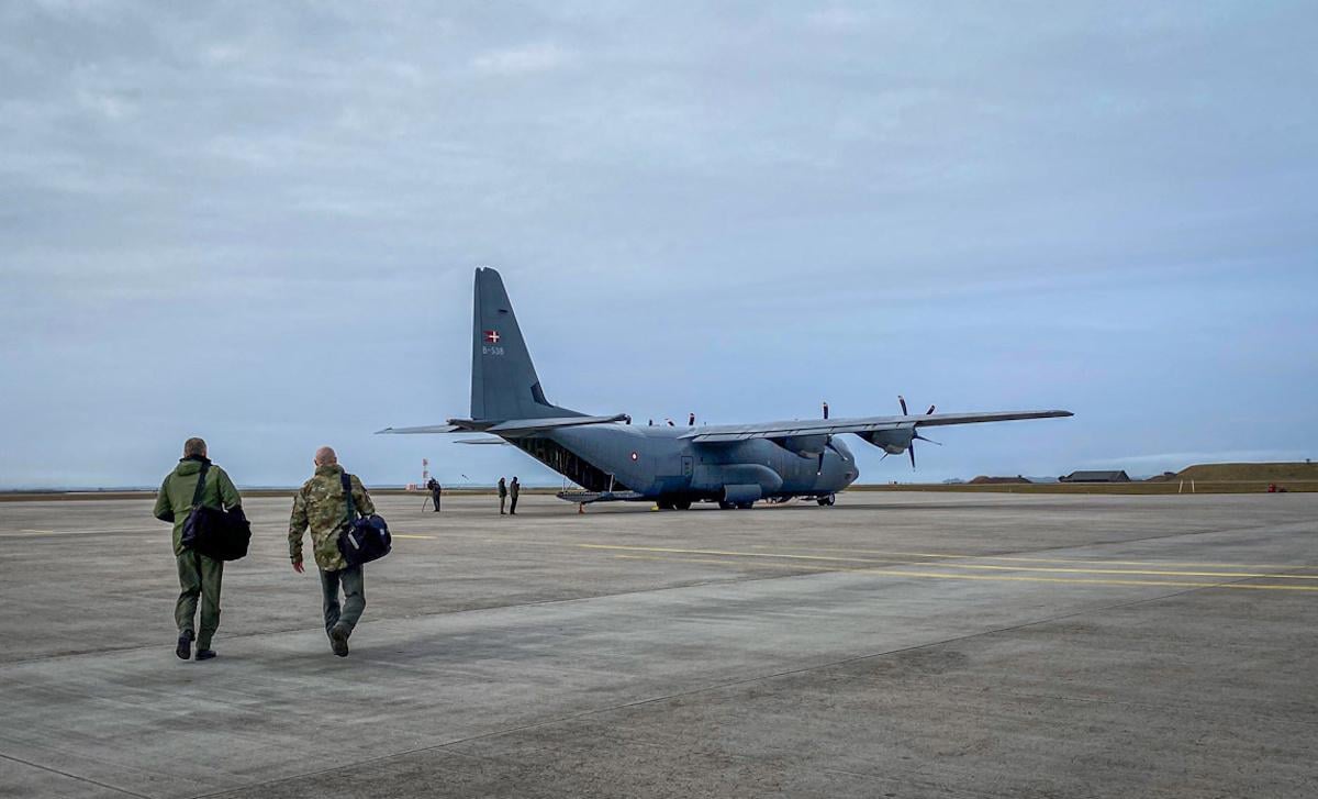 Данія надсилає підкріплення в Гренландію на тлі погроз Трампа, - ЗМІ
