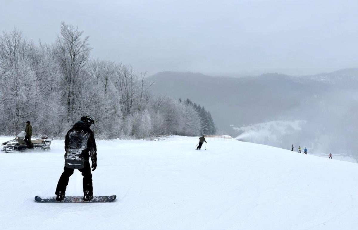 Не Буковелем єдиним: чим туристів приваблює гірськолижний курорт Красія
