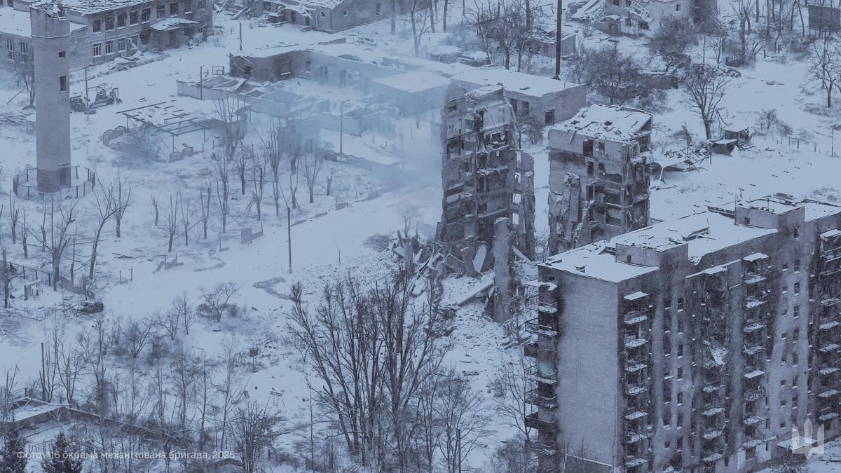 Бійці 'Хартії' контролюють центр Купʼянська та проводять зачистку міста, - командувач НГУ