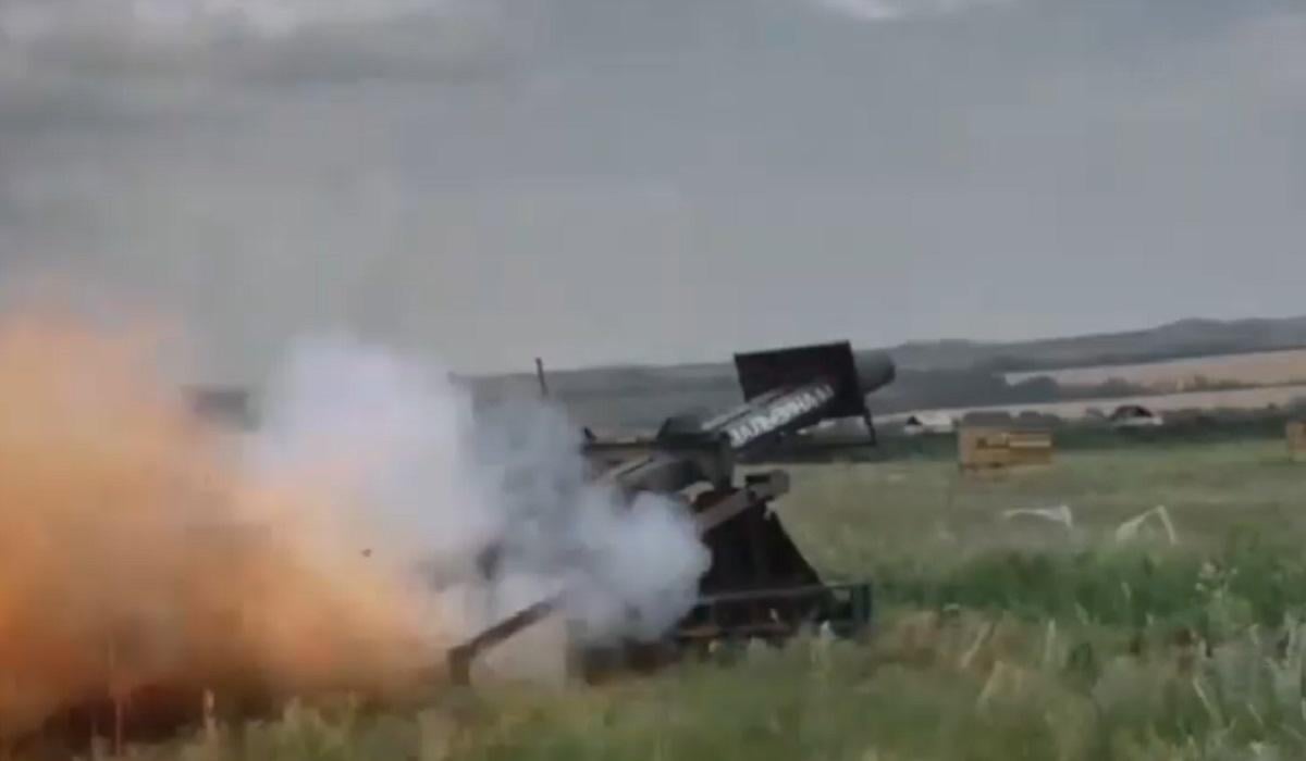 Оккупанты сделали из наземного дрона упрощенный 'Солнцепек' (видео)