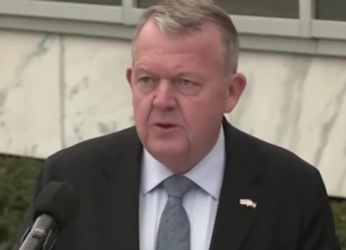 'Забудьте об этом пути': глава МИД Дании ответил Трампу на идею приобретения Гренландии