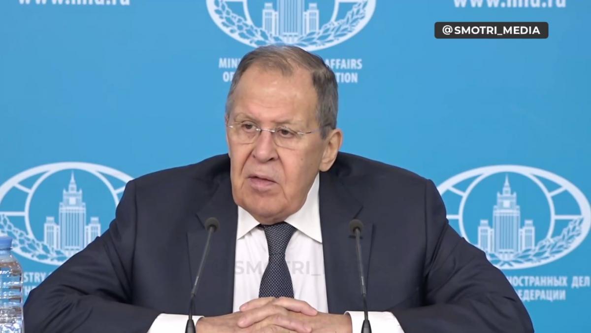 Лавров: НАТО всерьез готовится к войне с Россией, Украина в 'очень плохой ситуации'
