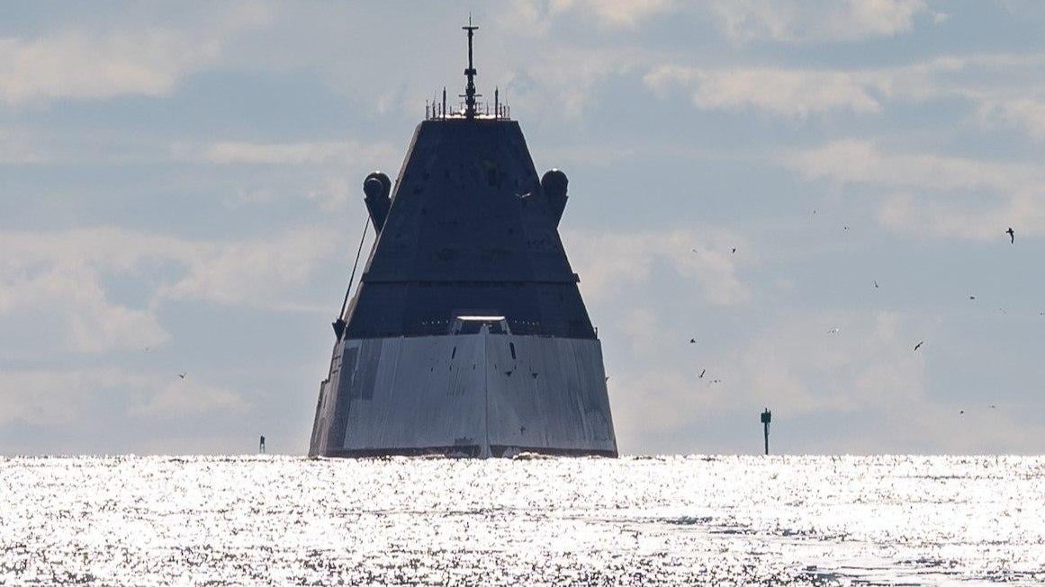 США впервые вывели в море модернизированный стелс-корабль: он может нести аналог 'Циркона'