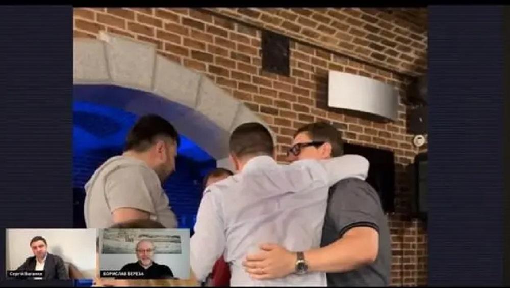 Фото з Бакановим у ресторані, схоже, виявилися фейком: кого насправді показав Ваганян, – ЗМІ