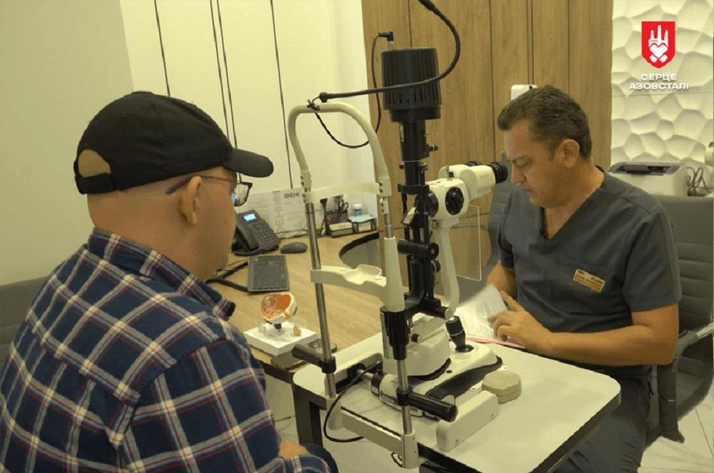 'Сердце Азовстали' Рината Ахметова помогло восстановить зрение защитнику Мариуполя после длительного плена 'Сердце Азовстали' Рината Ахметова помогло восстановить зрение защитнику Мариуполя после длительного плена