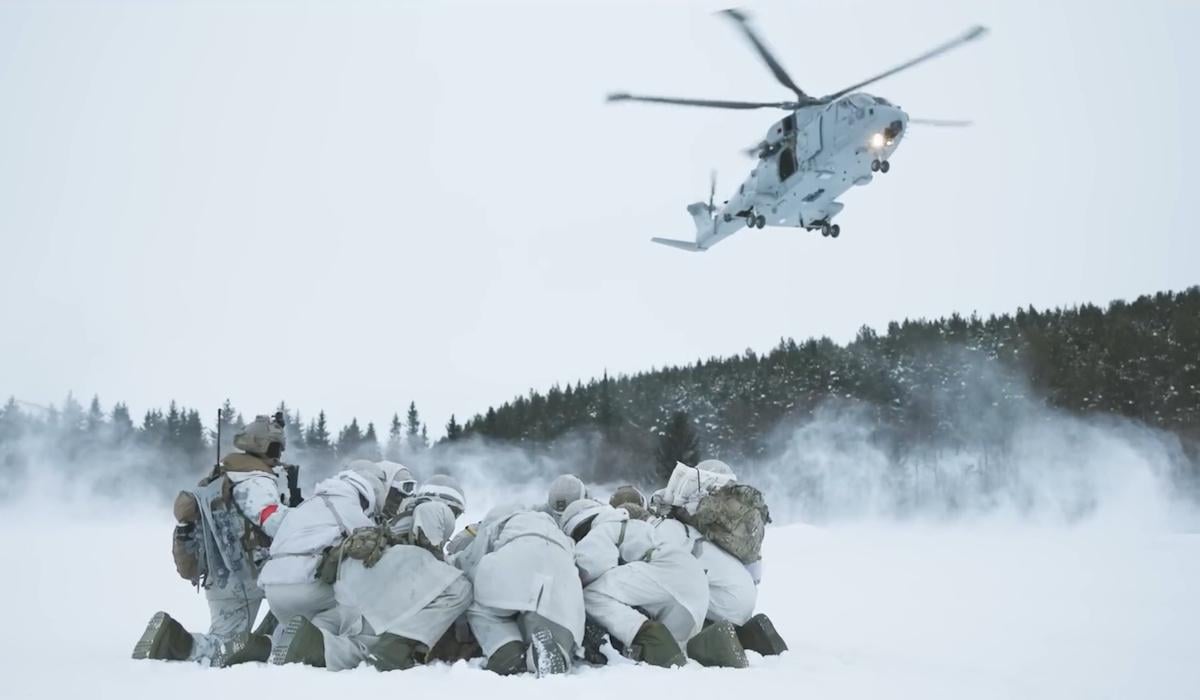 Финнов попросили не громить 'непобедимую' армию США во время учений НАТО, - The Times Финнов попросили не громить 'непобедимую' армию США во время учений НАТО, - The Times