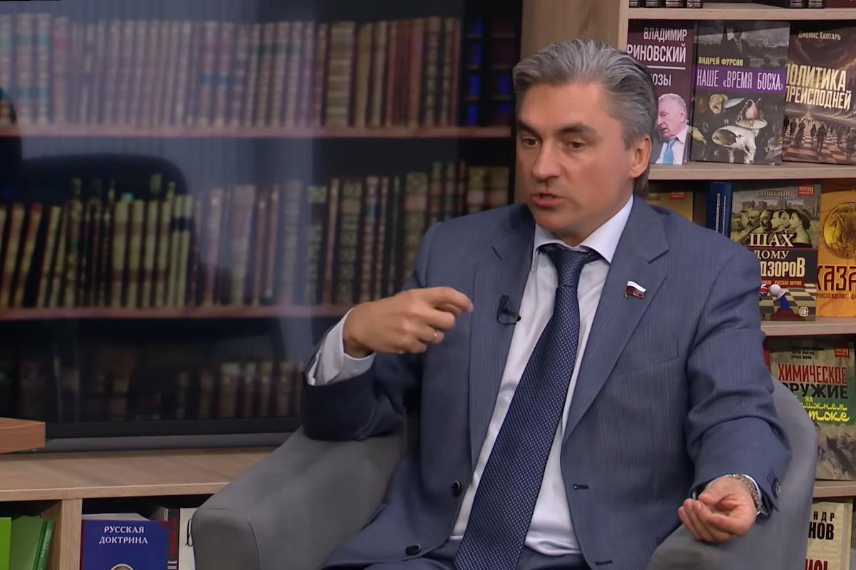 В Госдуме предложили сделать вход в интернет по паспорту