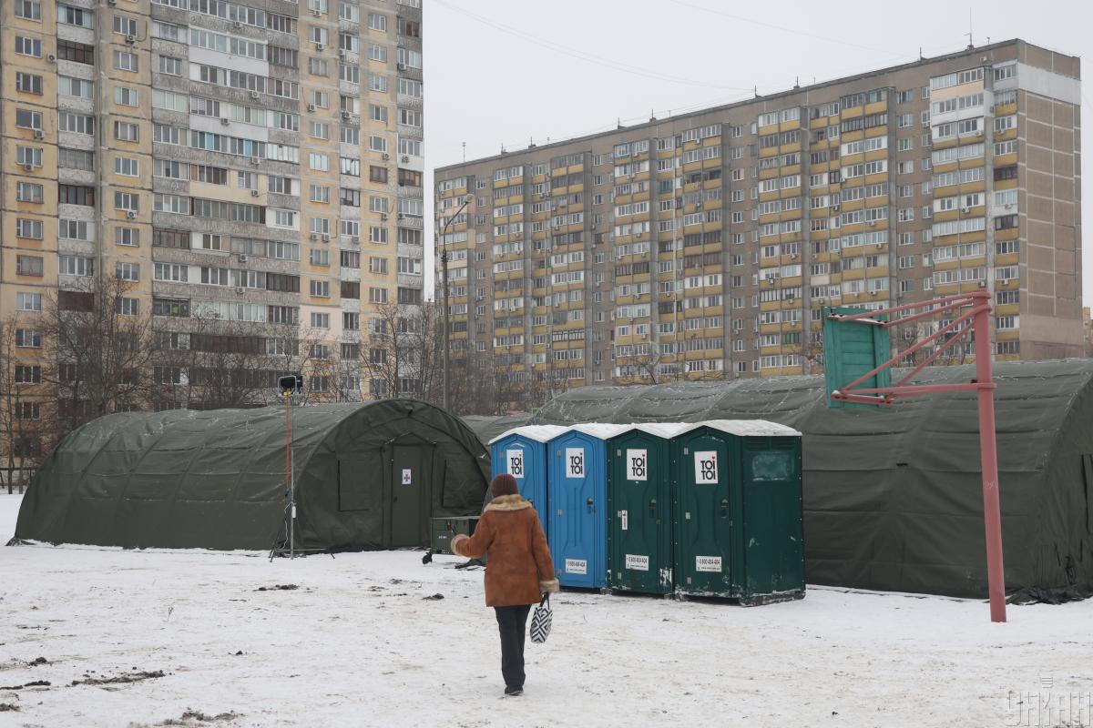 'Туалети, як у селі': чиновник розповів про найгірший сценарій для столичної Троєщини 'Туалети, як у селі': чиновник розповів про найгірший сценарій для столичної Троєщини