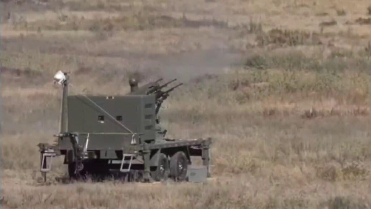 Російська армія отримала 'цар-дронобійку' (відео)