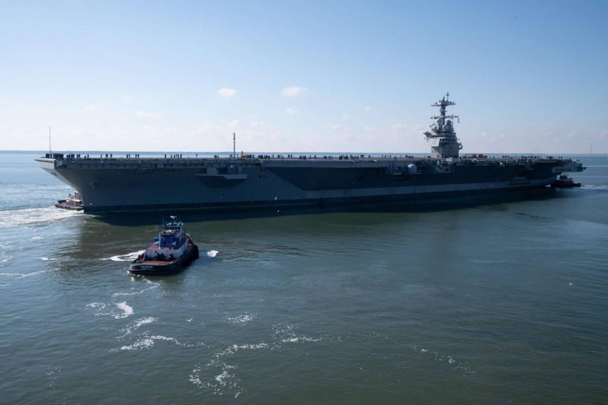 Один з найпотужніших у світі: США вперше вивели в море новий суперавіаносець (фото) Один з найпотужніших у світі: США вперше вивели в море новий суперавіаносець (фото)