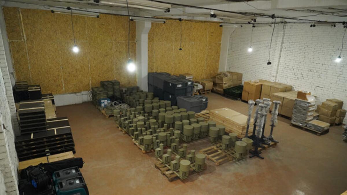 Стальной фронт Рината Ахметова передал 'Азову' средств РЭБ на 161 млн грн