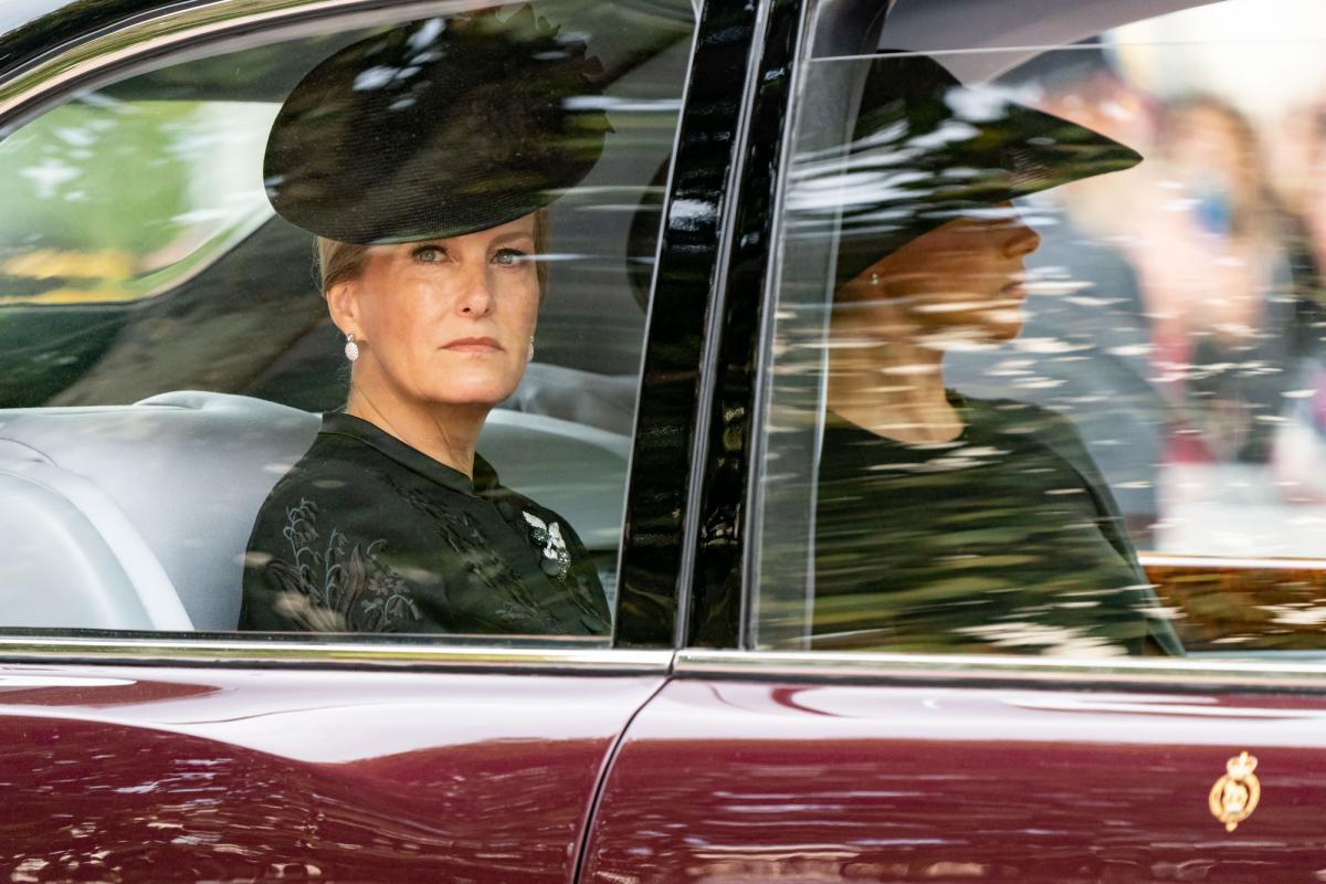 Герцогиня Софи послала сигнал Виктории Бекхэм в разгар семейной драмы