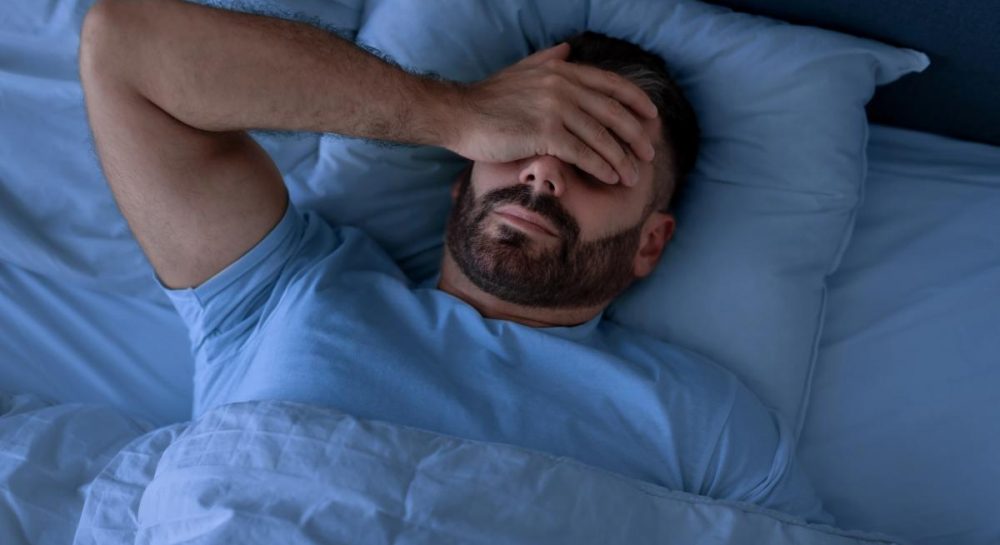 Что происходит с вашим мозгом, когда вы не высыпаетесь: объяснение нейробиологов Kép