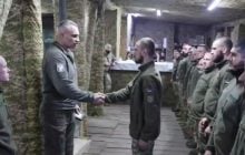 Кличко зустрів Новий рік з бійцями на фронті і привіз допомогу від киян 13 підрозділам