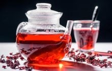 Что лечит чай из гибискуса: названы органы, которым он принесет пользу