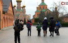 Обучали по советским учебникам: СБУ проверяет подпольную школу при монастыре УПЦ МП