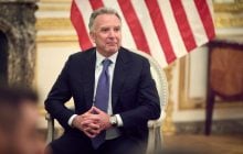 Виткофф тайно встретился с иранским принцем в изгнании, - Axios