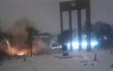 Російський дрон вдарив у дитячий майданчик у центрі Львова (відео)