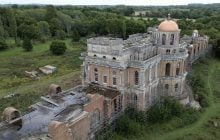 В Британии стоит заброшенный особняк, который больше Букингемского дворца: что с ним не так