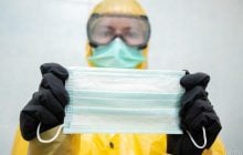 У Бродах після атаки – дим та різкий запах: школи закрили, людей просять сидіти вдома