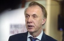 "С РФ по-другому разговаривать невозможно": дипломат объяснил, как Украине нужно вести переговоры