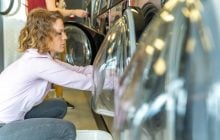 Не только ради экономии: почему американцы стирают в прачечных, а не дома
