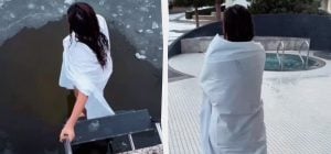 Могилевская нырнула в ледяную воду на Крещение 2026 (видео)