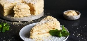 Хто придумав торт Наполеон: і чи пробував його сам імператор