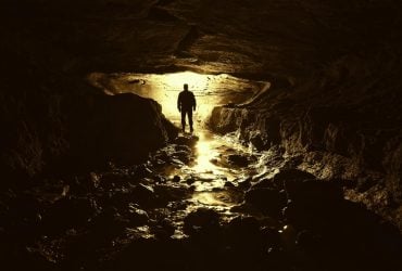 Геолог провів у печері під землею 2 місяці і несподівано винайшов нову галузь науки
