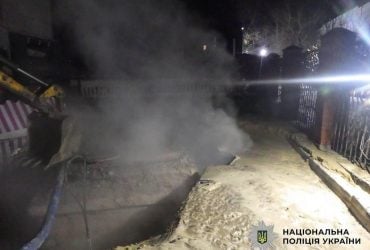 В Києві дівчина впала в яму з окропом та отримала 73% опіків тіла: подробиці трагедії