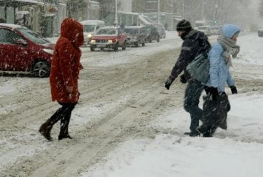 16 лютого в Україні стане ще холодніше, сніг і дощі триватимуть