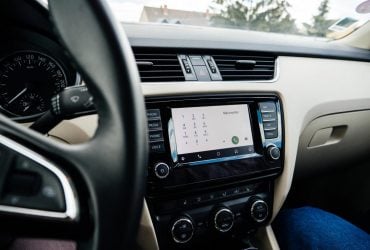 Як отримати доступ до секретного меню Android Auto – і чому це варто зробити