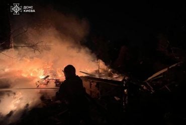 Массированная атака на Киев: погибли четыре человека, есть разрушения (фото)