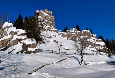 Зимова Тустань: казкові безлюдні краєвиди, але доїхати самостійно важко