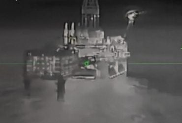 Україна влучила по бурових установках Лукойлу в Каспійському морі: деталі від Генштабу