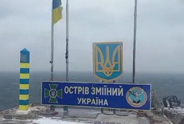 Прикордонники показали, який вигляд має острів Зміїний взимку (відео)
