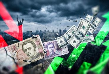 Валюта бьет рекорды - и это еще не конец: что стоит за обвалом гривни и когда ждать доллар по 46