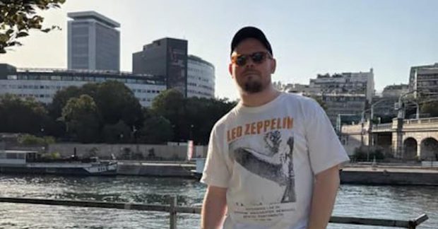 Російський журналіст Євген Сафронов наклав на себе руки у Франції