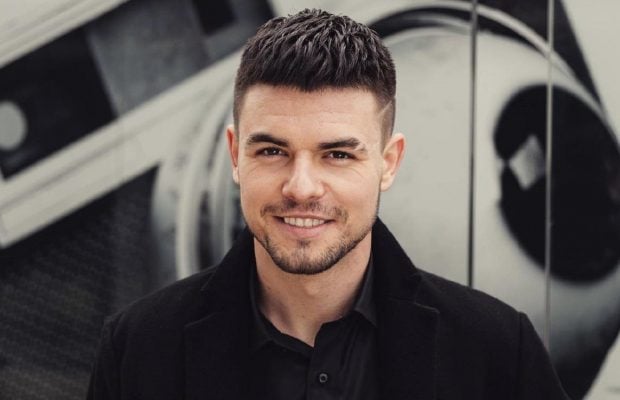 Известного украинского певца едва не избили из-за отказа петь российские песни