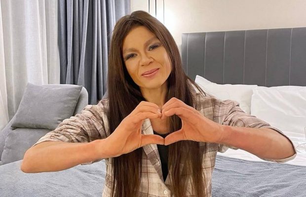 "Люблю тебя больше всего на свете": Руслана умилила фото с мамой