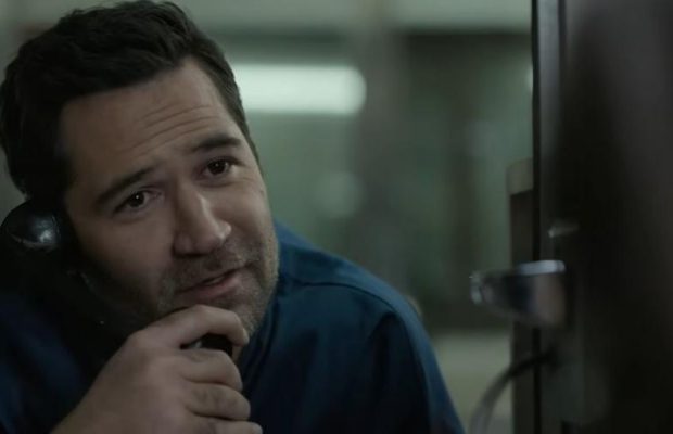 Вийшов трейлер 4 сезону "Лінкольна для адвоката", в якому Міккі Голлер сам потрапив за ґрати