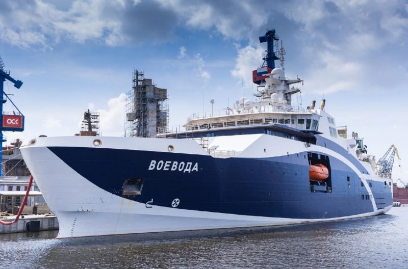 Будували цілу вічність: росіяни отримали нове велике судно "Воєвода" з "елітною" начинкою