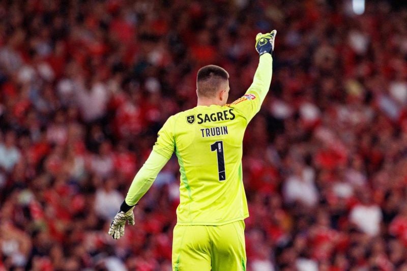 Украинский голкипер взял пенальти и выстоял против лучшей атаки чемпионата Португалии