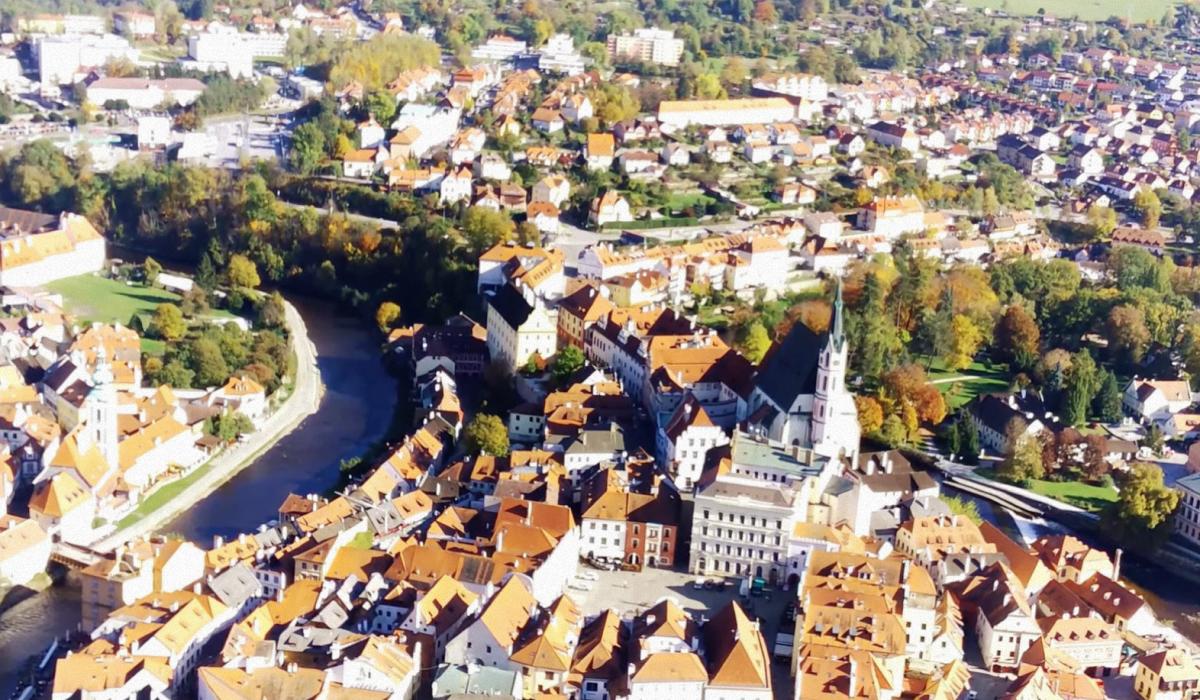 Чоловік відвідав понад 100 європейських міст, ці 5 стали його фаворитами