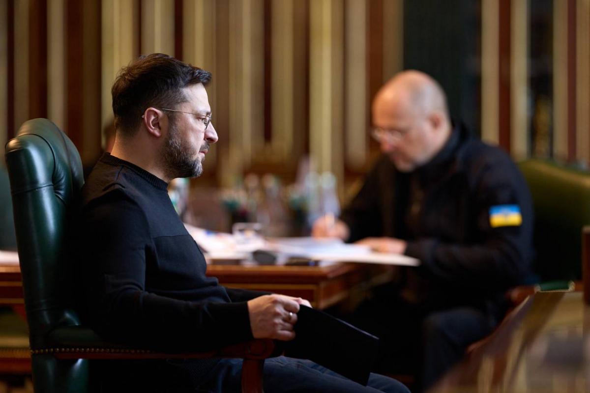 У Києві 1100 багатоквартирних будинків досі залишаються без опалення, - Зеленський